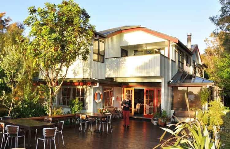 Torrent Bay Beachfront lodges