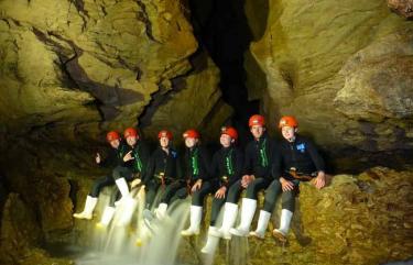 Caving Waitomo