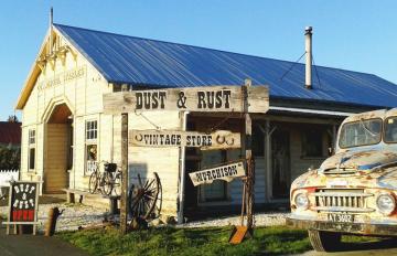 murchison antique shop