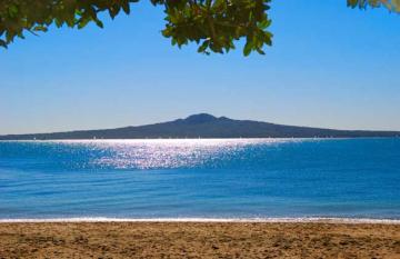 Cheltenham Beach